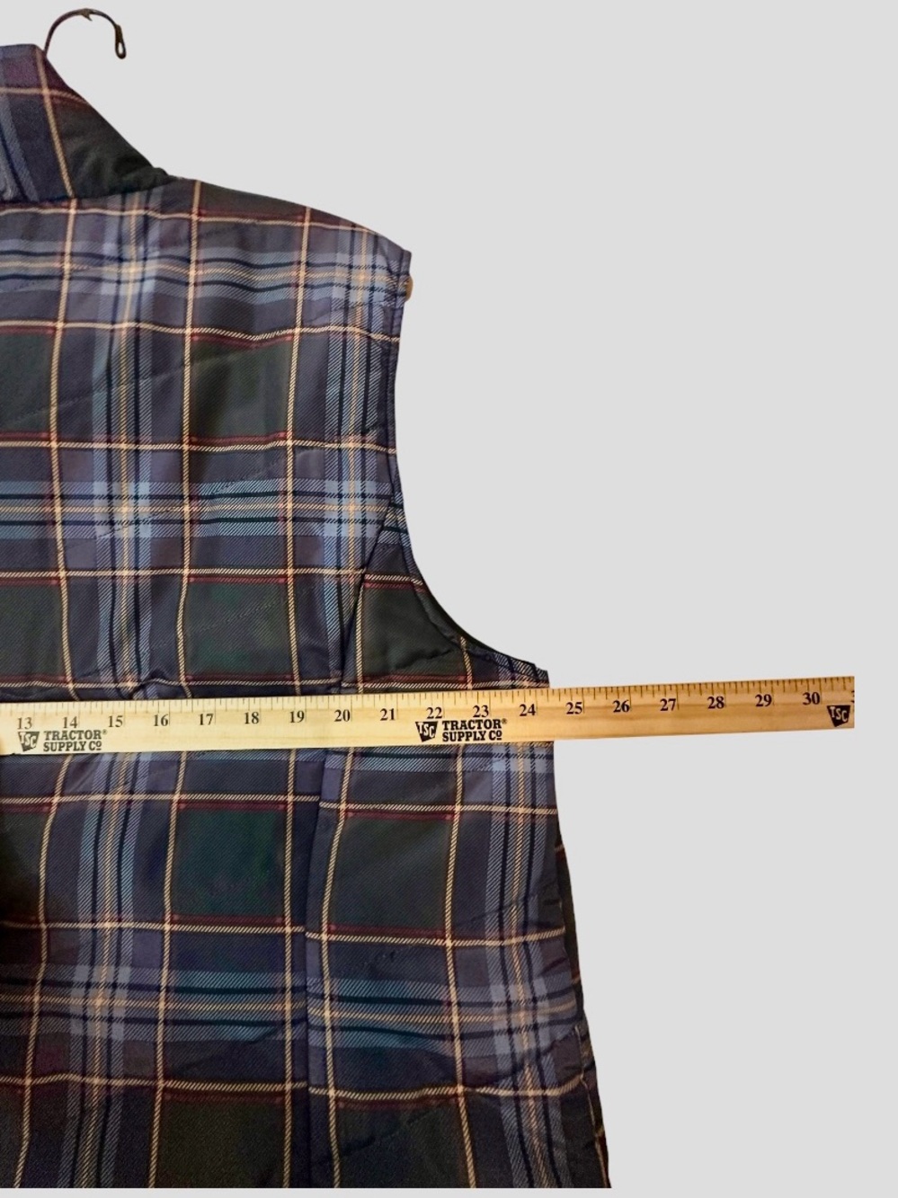 CJ Banks Plaid‎ Zip Up Vest in Blue, Gray, Red and Tan webs size 2x (G84) - Picture 3 of 7